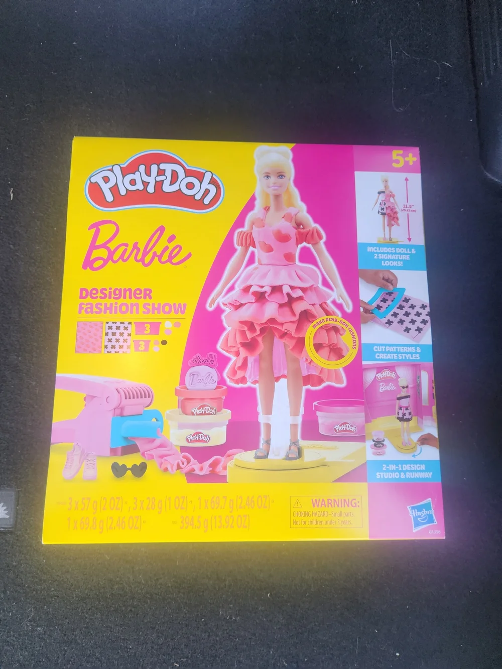 Play-Doh Barbie Designer Fashion Show Playset, Make Doll Clothes, Toys for Girls